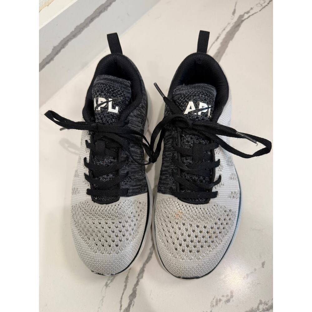 APL Women’s TechLoom Pro Tennis Shoes Running White / Black / Cosmic Grey Size 7 - Picture 11 of 11